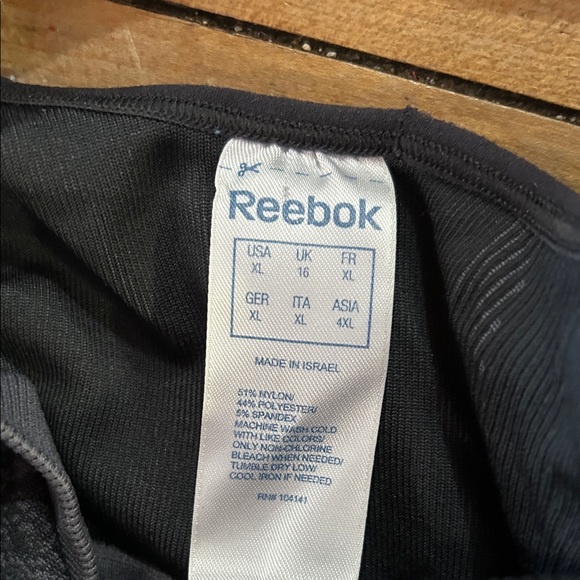 EUC Reebok Black and Gray Patterned athletic tank - Picture 3 of 5